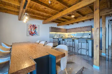 Contemporary 6-Bedroom Villa with Heated Pool, Murter