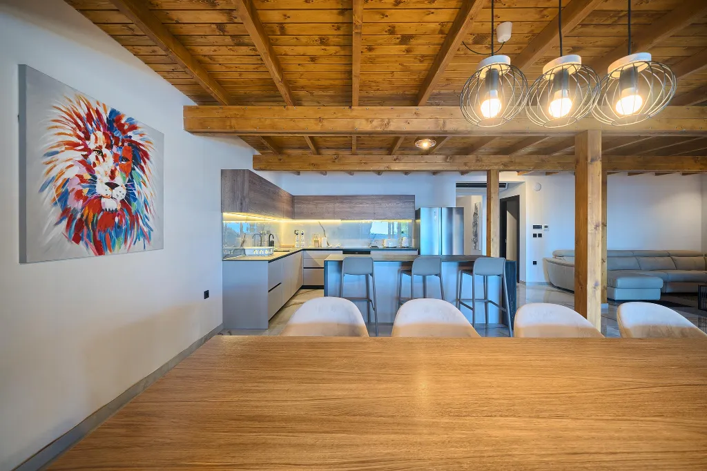 Contemporary 6-Bedroom Villa with Heated Pool, Murter
