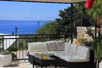 Stone Country Villa with Pool in Makarska