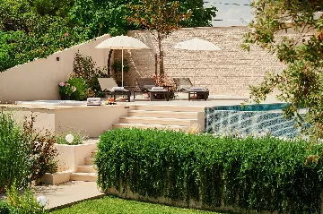 Modern Villa With Pool in Sućuraj