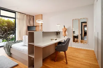 Modern Villa With Pool in Sućuraj