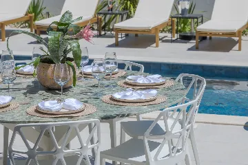 Modern 4-Bedroom Villa with Pool in Zaton