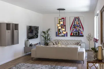 Modern 4-Bedroom Villa with Pool in Zaton