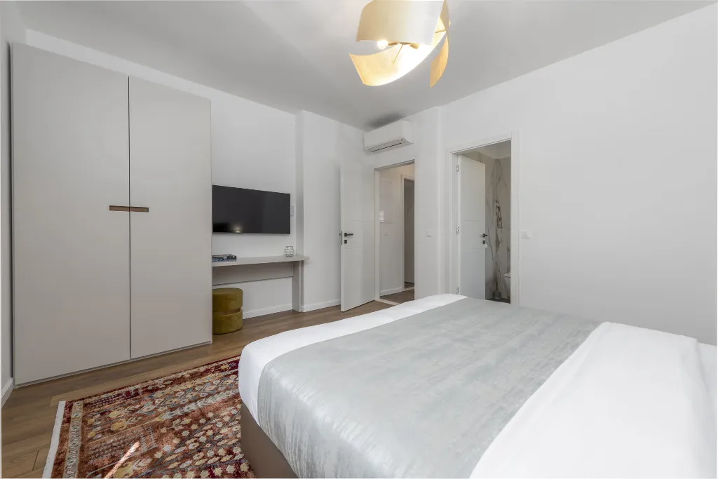Modern 4-Bedroom Villa with Pool in Zaton