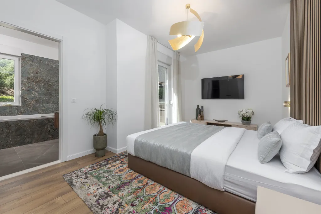 Modern 4-Bedroom Villa with Pool in Zaton
