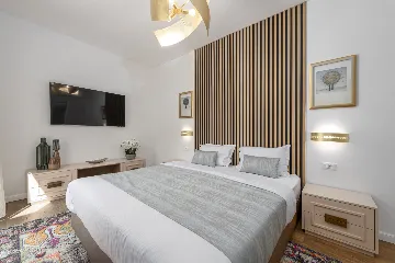 Modern 4-Bedroom Villa with Pool in Zaton