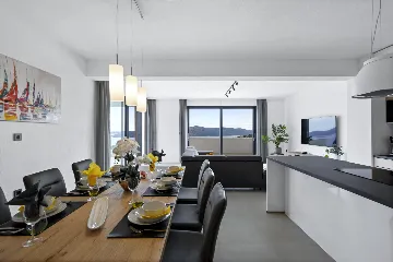 Modern 4-Bedroom Villa With Pool in Seget Vranjica