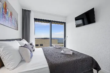 Modern 4-Bedroom Villa With Pool in Seget Vranjica