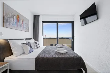 Modern 4-Bedroom Villa With Pool in Seget Vranjica