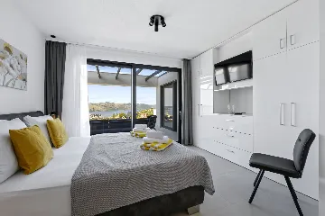 Modern 4-Bedroom Villa With Pool in Seget Vranjica