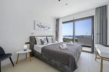 Modern 4-Bedroom Villa With Pool in Seget Vranjica