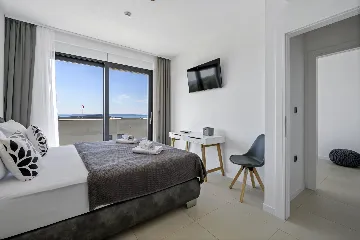 Modern 4-Bedroom Villa With Pool in Seget Vranjica