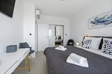 Modern 4-Bedroom Villa With Pool in Seget Vranjica