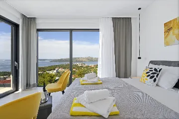 Modern 4-Bedroom Villa With Pool in Seget Vranjica