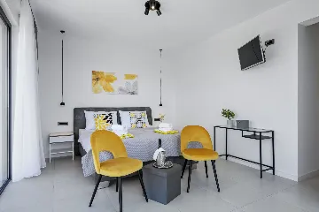 Modern 4-Bedroom Villa With Pool in Seget Vranjica