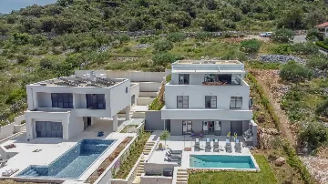 Seaside Villa Retreat with Pool in Rogoznica