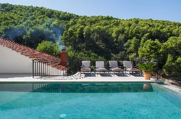 Seaside Villa Retreat with Pool, Hvar
