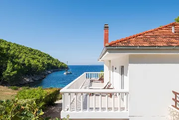 Seaside Villa Retreat with Pool, Hvar