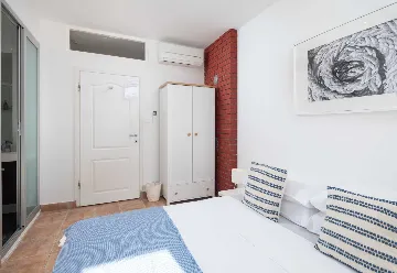 Seaside Villa Retreat with Pool, Hvar