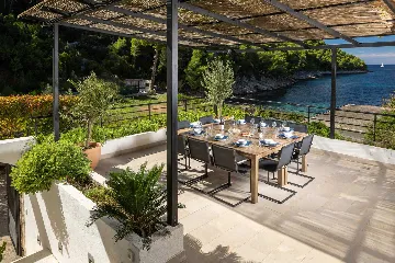 Seaside Villa Retreat with Pool, Hvar