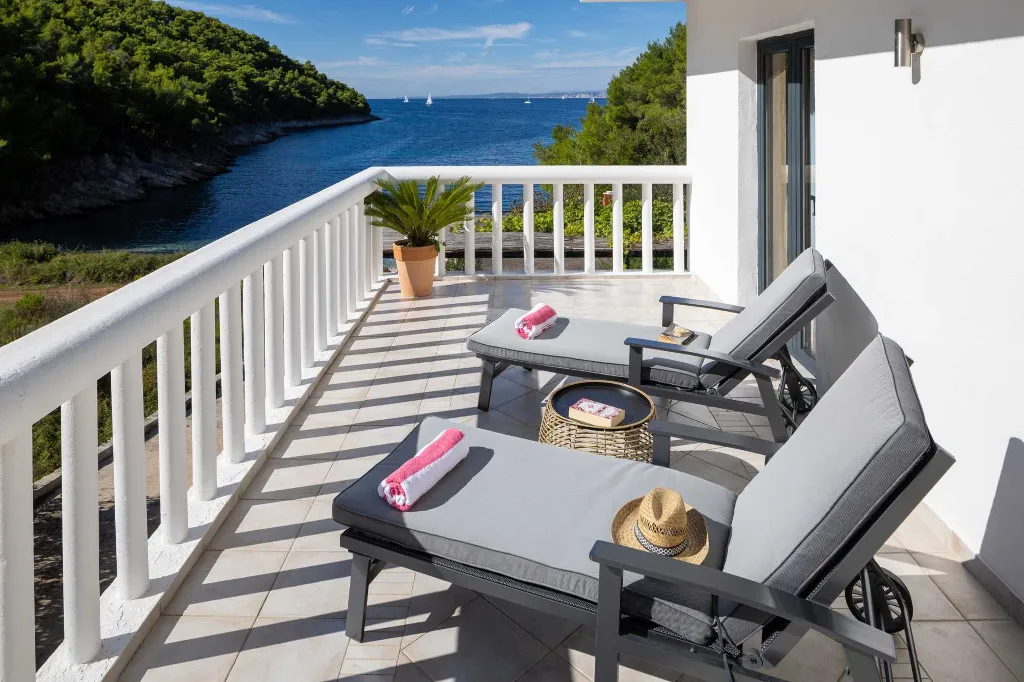 Seaside Villa Retreat with Pool, Hvar