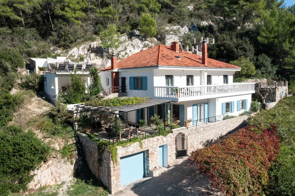 Seaside Villa Retreat with Pool, Hvar