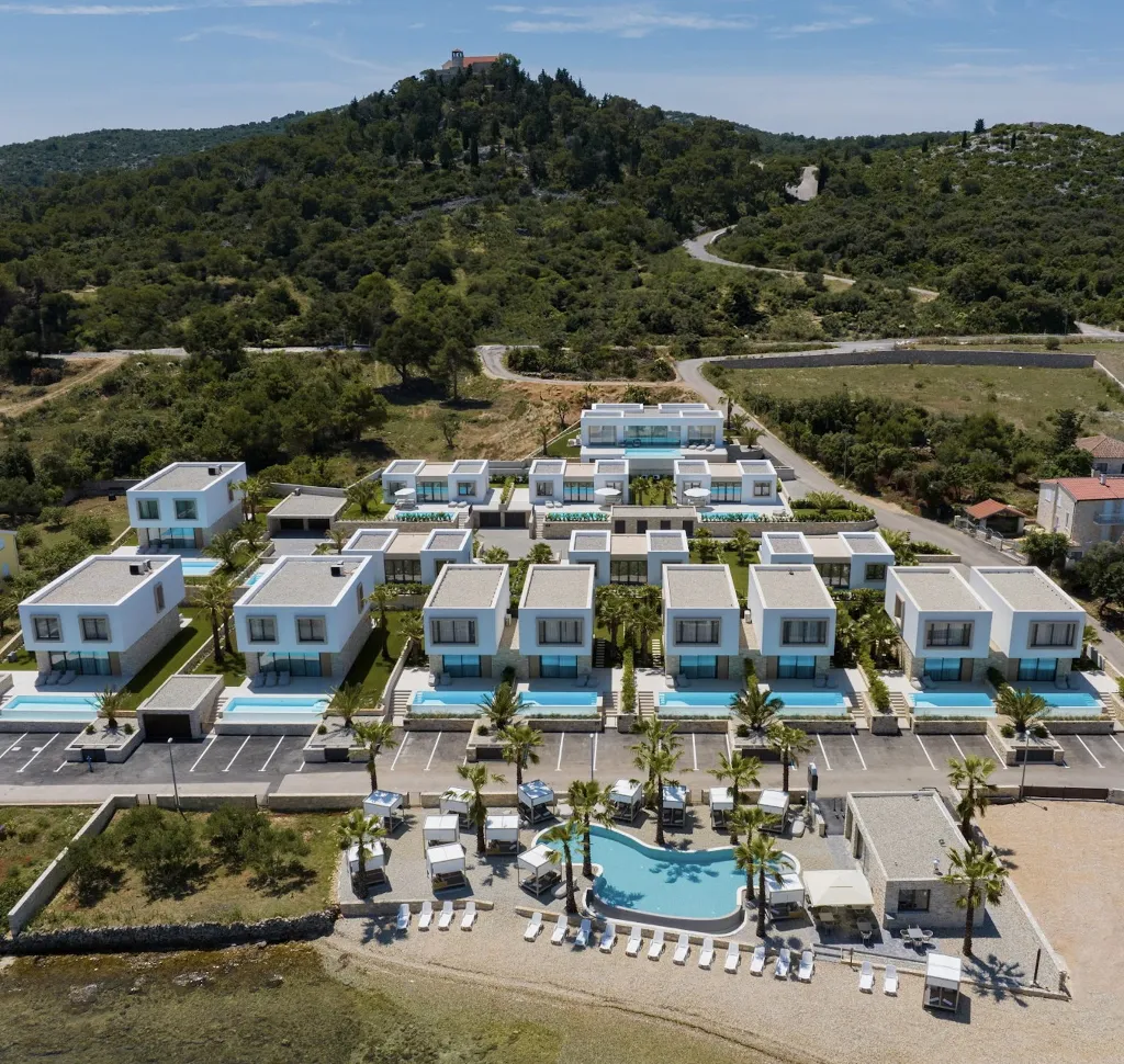 Contemporary Beachfront Villa with Private Pool in Tkon