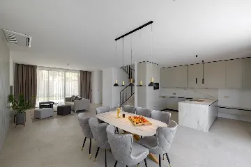 Seaside Villa Retreat with Pool in Tkon