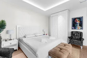 Modern Family Villa with Pool in Premantura