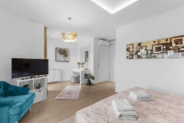 Modern Family Villa with Pool in Premantura