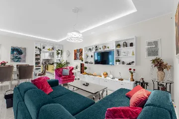 Modern Family Villa with Pool in Premantura