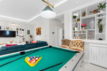 Modern Family Villa with Pool in Premantura