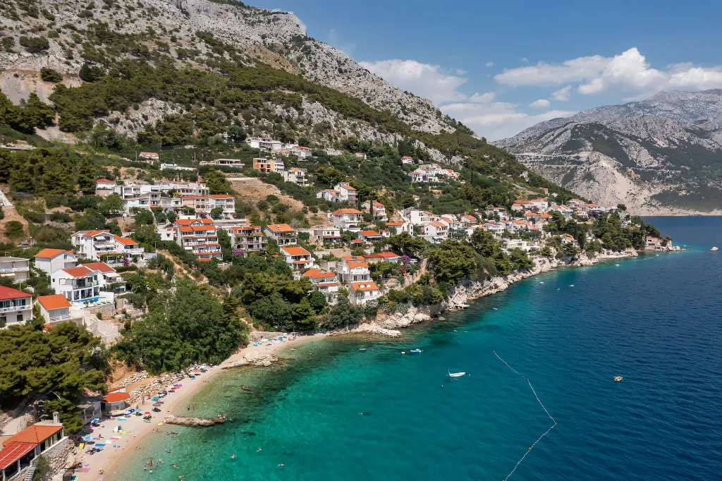 Contemporary Beach Villa With Pool in Omiš