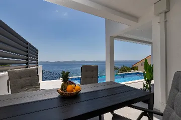 Contemporary Beach Villa With Pool in Omiš