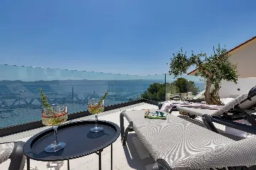 Contemporary Beach Villa With Pool in Omiš