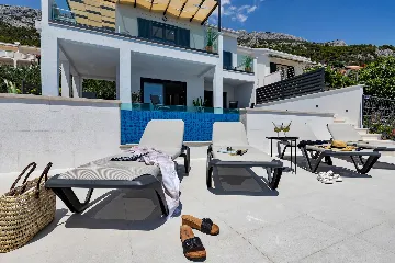 Contemporary Beach Villa With Pool in Omiš