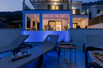 Contemporary Beach Villa With Pool in Omiš