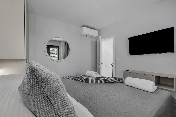 Contemporary Beach Villa With Pool in Omiš