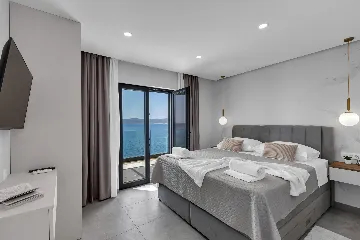 Contemporary Beach Villa With Pool in Omiš