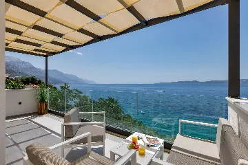 Contemporary Beach Villa With Pool in Omiš