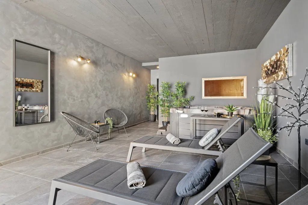 Seaside Retreat Villa with Spa and Infinity Pool Medulin