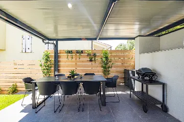 Seaside Retreat Villa with Spa and Infinity Pool Medulin