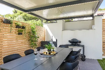 Seaside Retreat Villa with Spa and Infinity Pool Medulin