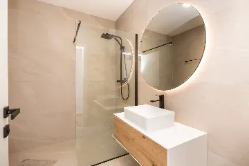 Seaside Retreat Villa with Spa and Infinity Pool Medulin