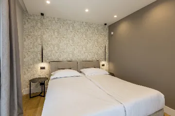 Seaside Villa with Heated Pool in Potomje