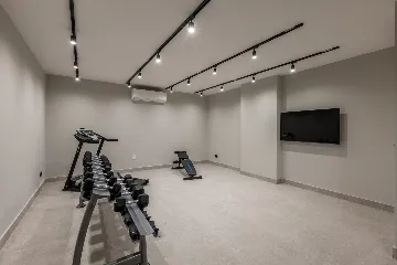 Seaside Villa with Heated Pool in Potomje