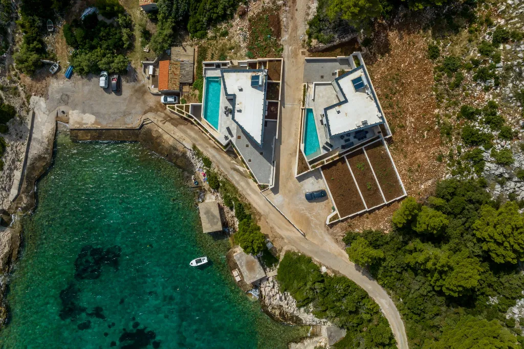 Seaside Villa with Heated Pool in Potomje