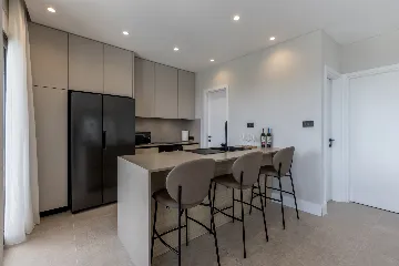 Seaside Retreat Villa with Pool, Potomje