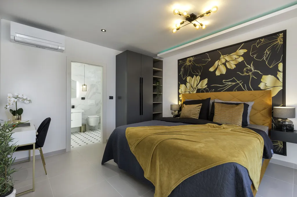 Contemporary Villa with Pool in Premantura