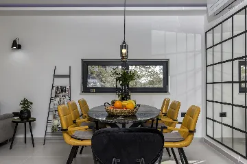 Contemporary Villa with Pool in Premantura